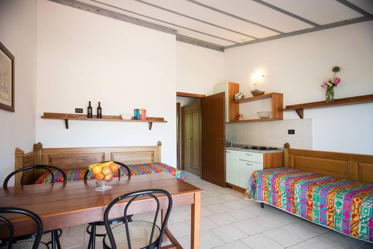 Il Borgo Centro Vacanze กวาร์ดิสตัลโล ห้อง รูปภาพ