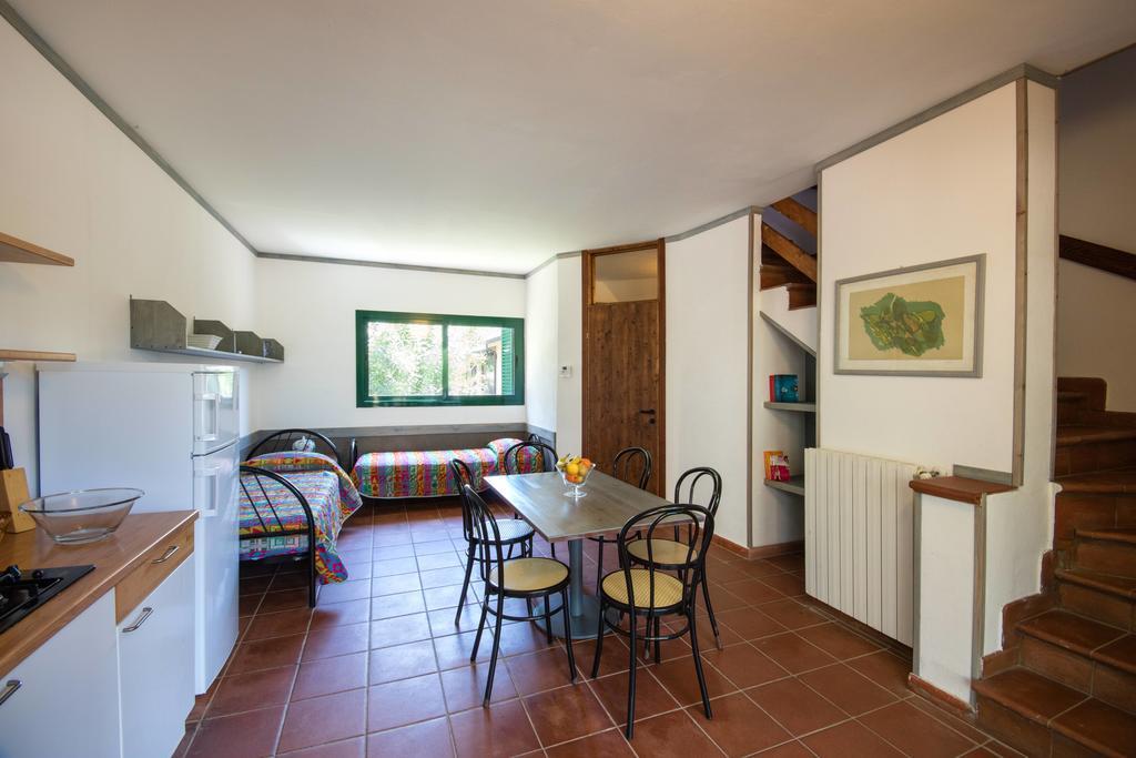 Il Borgo Centro Vacanze กวาร์ดิสตัลโล ภายนอก รูปภาพ