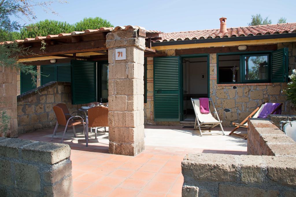 Il Borgo Centro Vacanze กวาร์ดิสตัลโล ภายนอก รูปภาพ